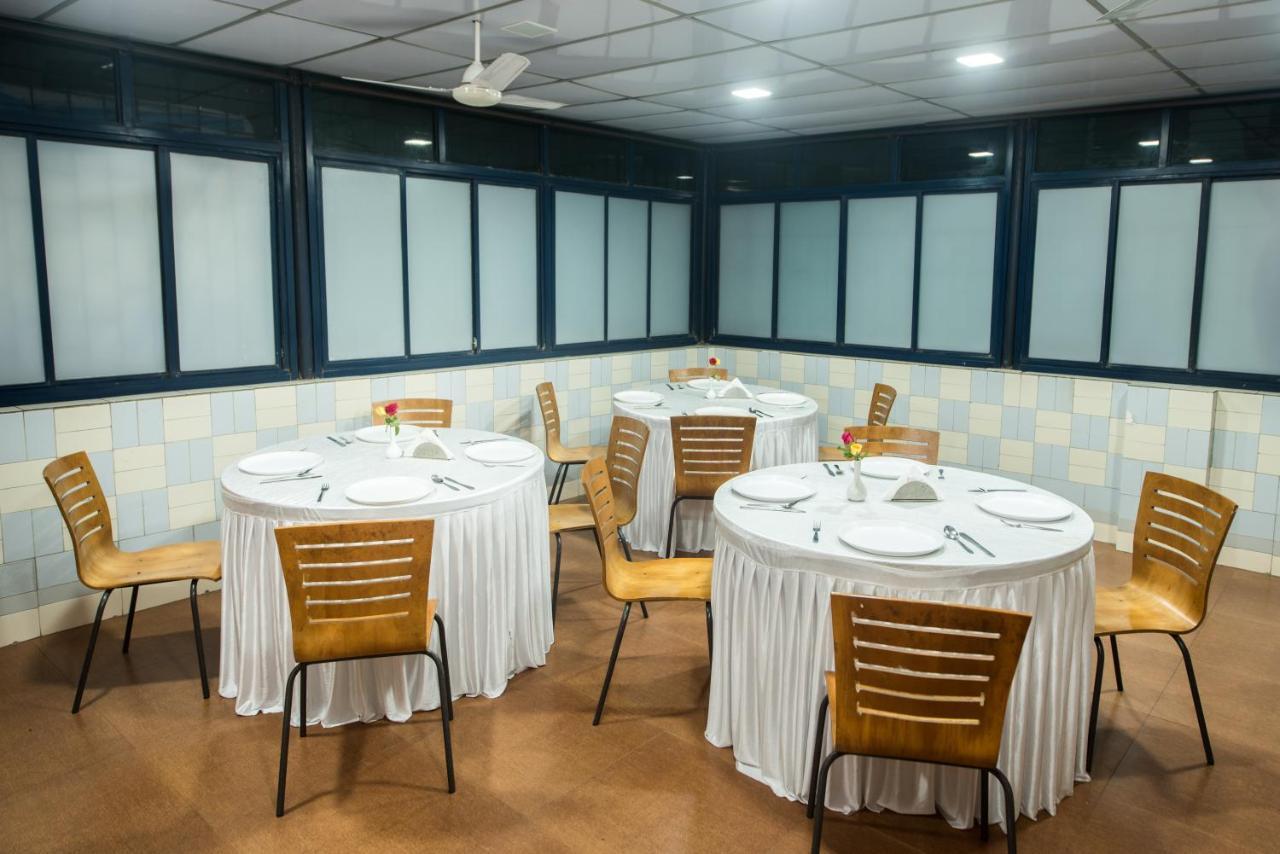 Hotel City Point Dadar Bombay Exterior foto
